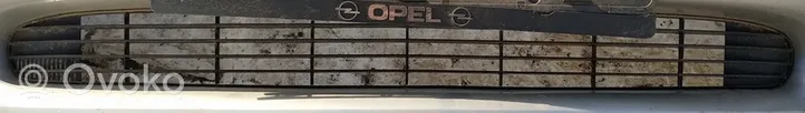 Opel Vectra B Front bumper lower grill 