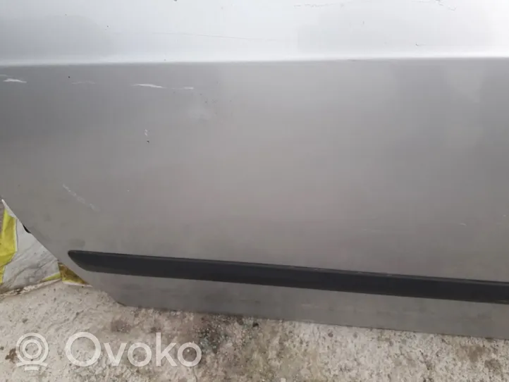 Hyundai Elantra Rivestimento della portiera anteriore (modanatura) 