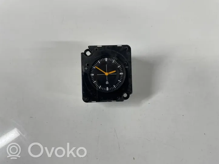 Toyota Land Cruiser (J100) Monitor / wyświetlacz / ekran 8391060160