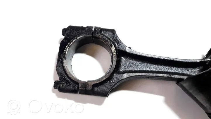 Renault Laguna I Piston with connecting rod hfc