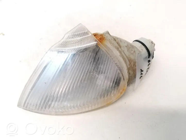 Renault Laguna I Front indicator light 7700820126