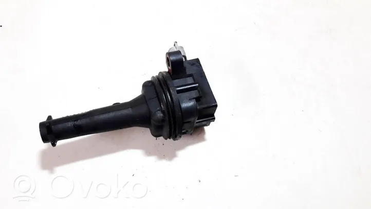 Volvo V50 Cewka zapłonowa wysokiego napięcia 8677837