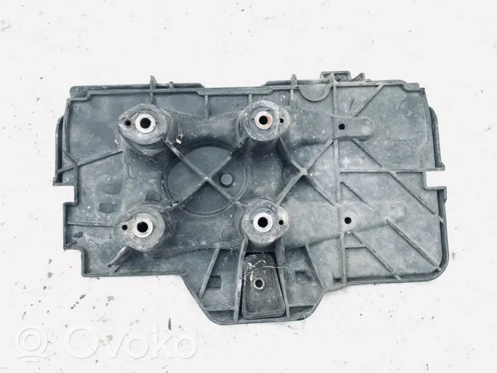 Volkswagen Bora Battery box tray 1j0915333