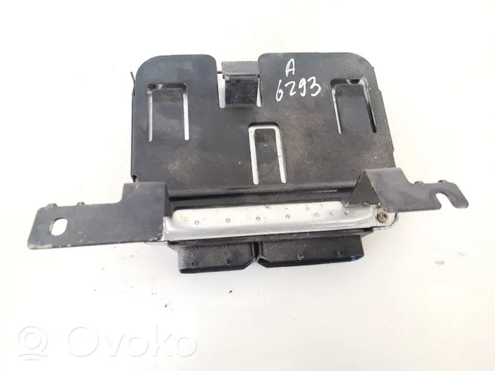 Audi A3 S3 8L Variklio valdymo blokas 038906012c