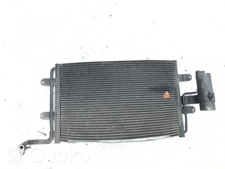 Volkswagen Golf IV Radiateur condenseur de climatisation 