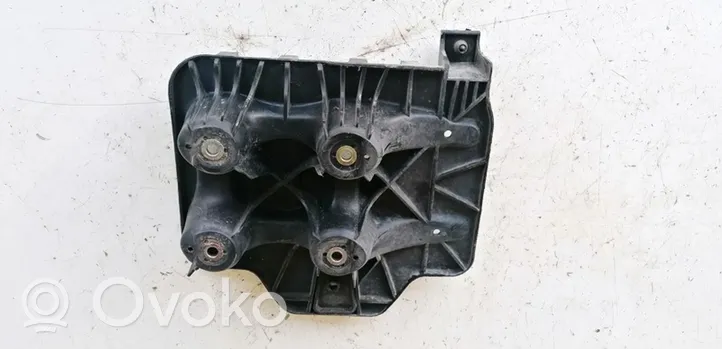 Volkswagen Golf IV Batteriekasten 1J0804373A