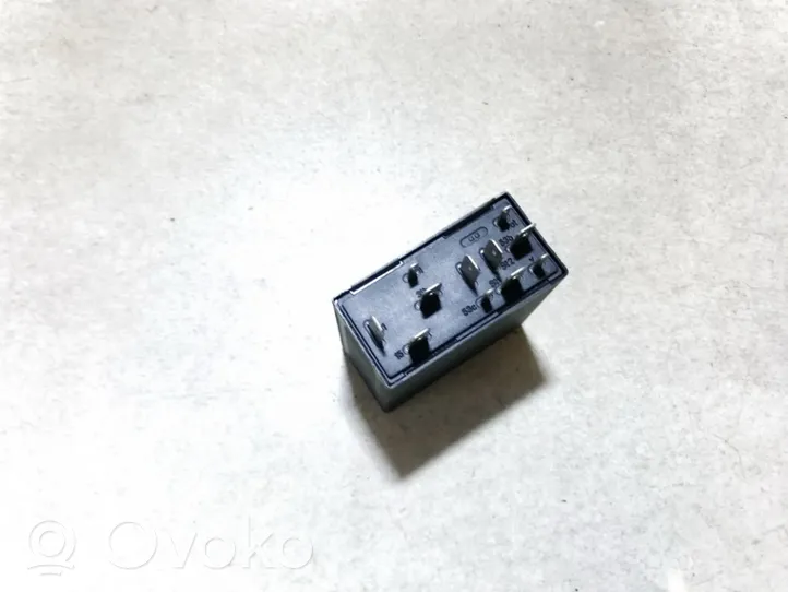 Volkswagen Bora Other relay 4b0955531a