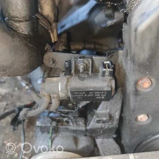 Volkswagen PASSAT B5 Solenoidinis vožtuvas 1h0906627a