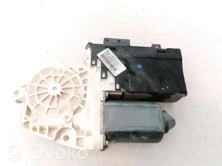 Citroen C5 Moteur de lève-vitre de porte avant 9632531980