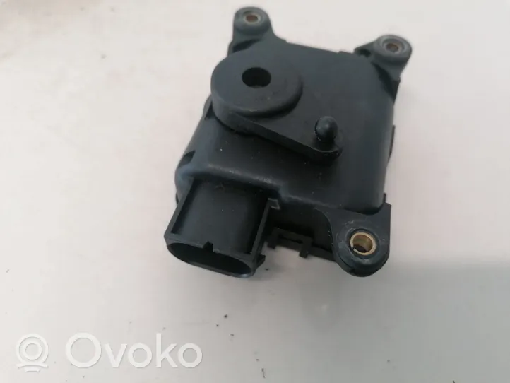 Opel Astra G Tuloilmaventtiilin käyttömoottori 0132801134