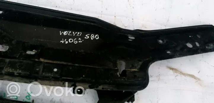 Volvo S80 Jäähdyttimen kehyksen suojapaneeli 