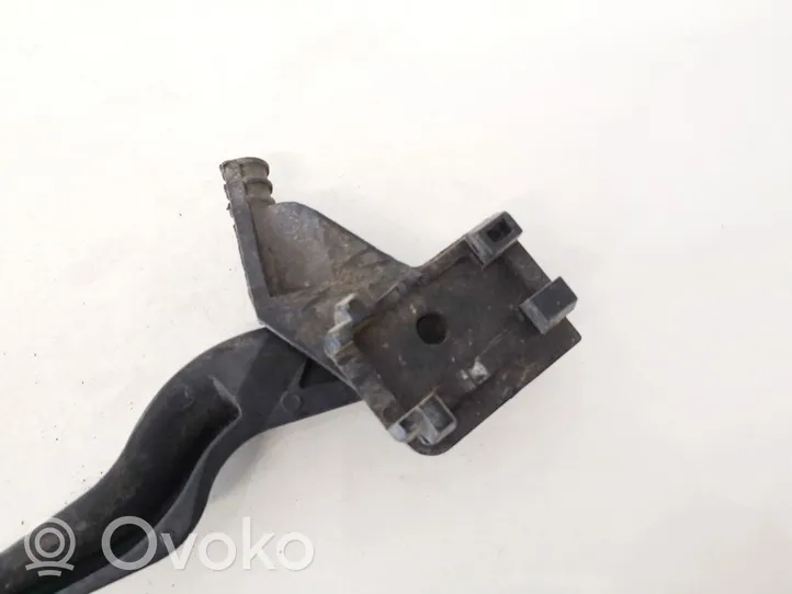 Opel Astra H Ручка капота 218186591