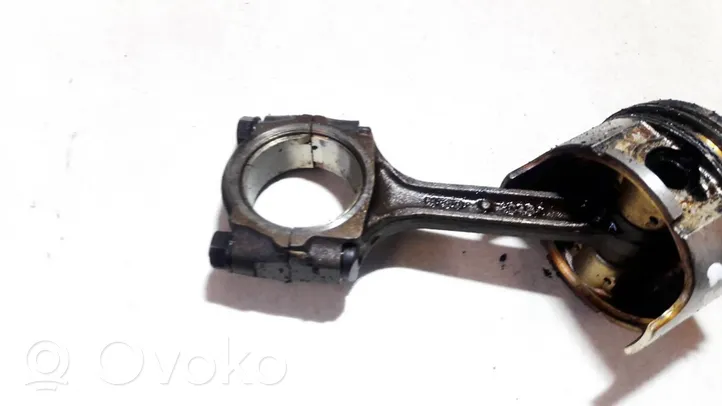 Chevrolet Matiz Piston with connecting rod m100c48