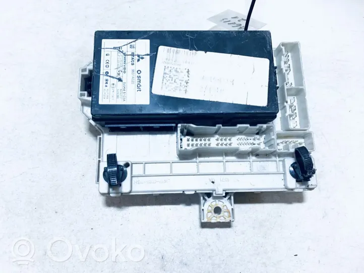 Mitsubishi Colt Fuse box set 8637a020