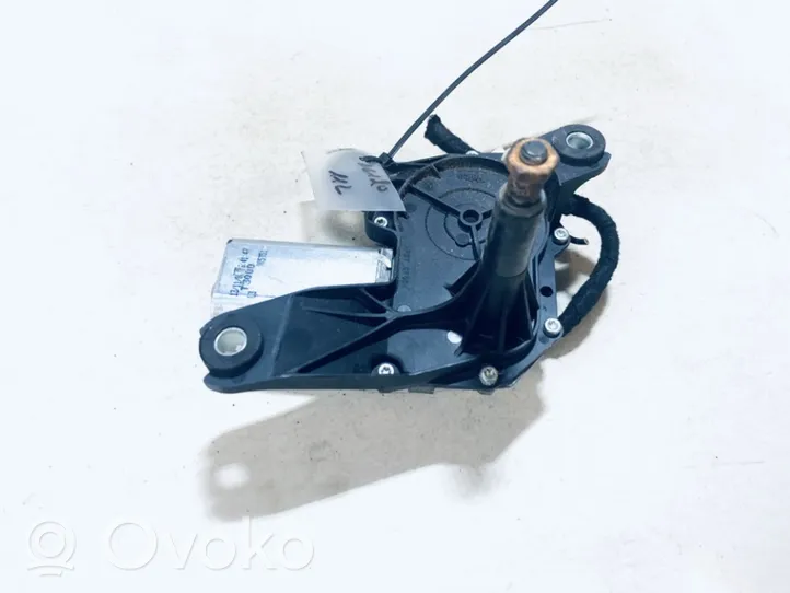 Opel Corsa C Silniczek wycieraczki szyby tylnej 09132802