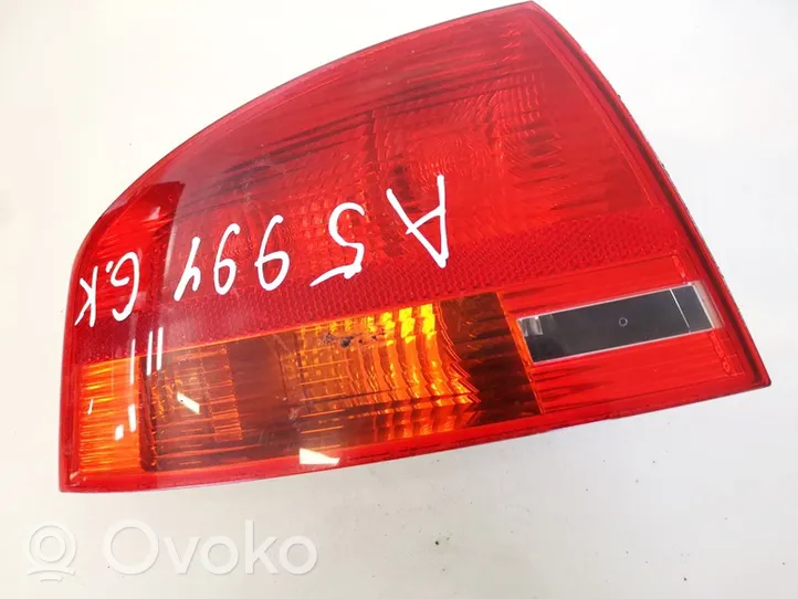 Audi A4 S4 B7 8E 8H Задний фонарь в кузове 8e5945095