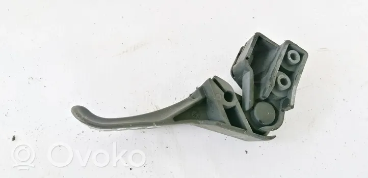 Volkswagen PASSAT B5.5 Hebel Öffner Griff Motorhaube 3B1823533