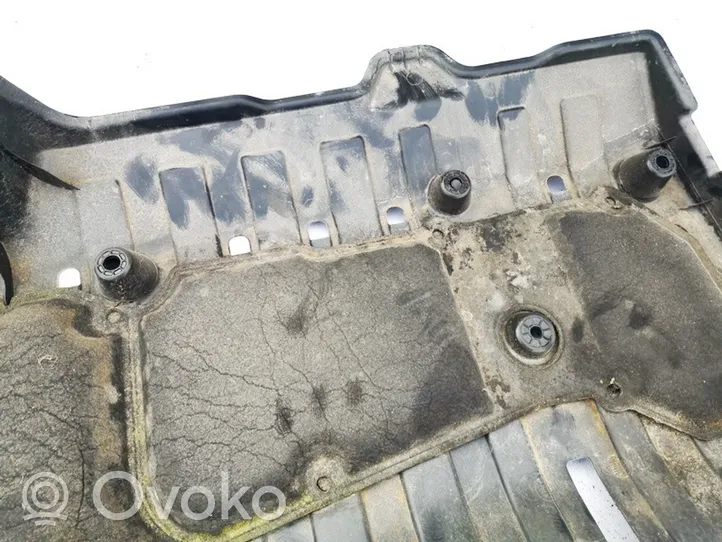 Honda CR-V Engine splash shield/under tray 