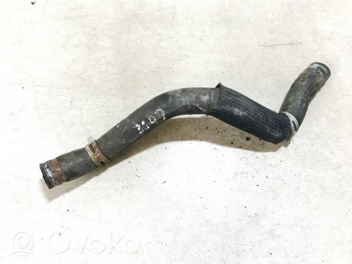 Renault Clio III Tuyau de liquide de refroidissement moteur 