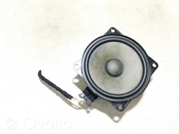 Volkswagen Jetta V Haut-parleur de porte avant 1k0035411