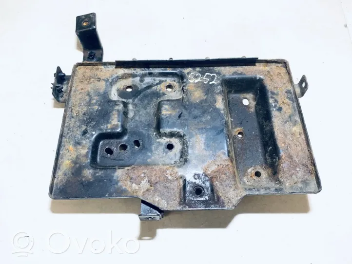 Hyundai Tucson JM Battery box tray 