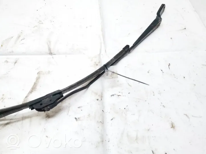 Citroen C5 Front wiper blade arm 