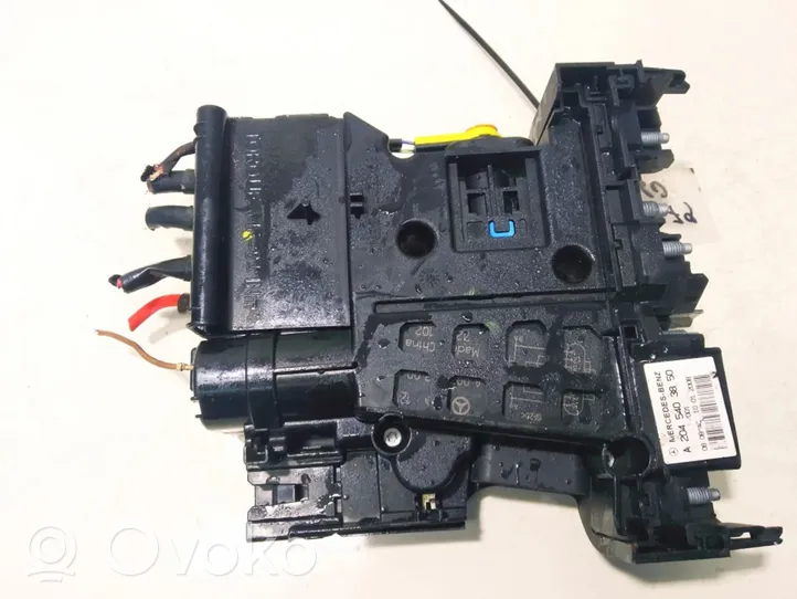 Mercedes-Benz C AMG W204 Fuse box set a2045403850