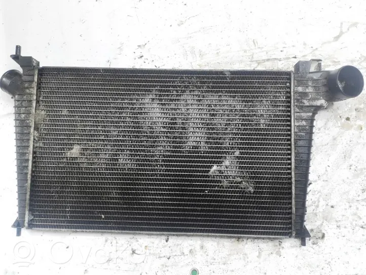 Saab 9-5 Chłodnica powietrza doładowującego / Intercooler 