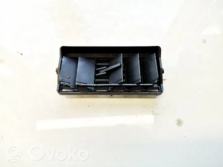 Volkswagen Golf IV Sportello del serbatoio del carburante 1j0819755