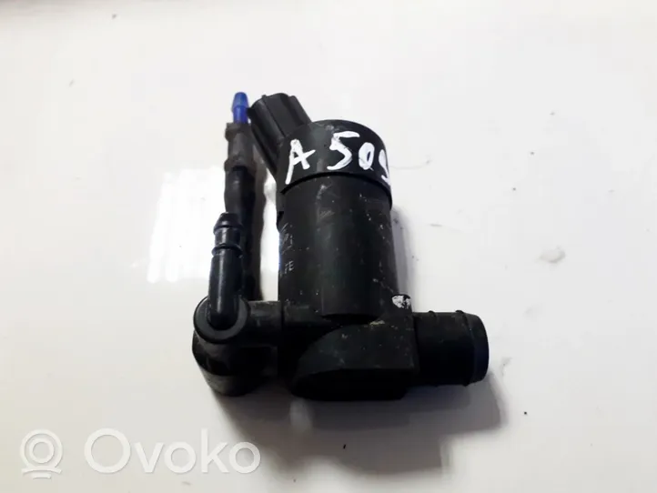 Volvo XC90 Windscreen/windshield washer pump 