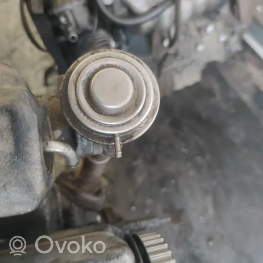 Audi A6 S6 C4 4A EGR vožtuvas 046131503a