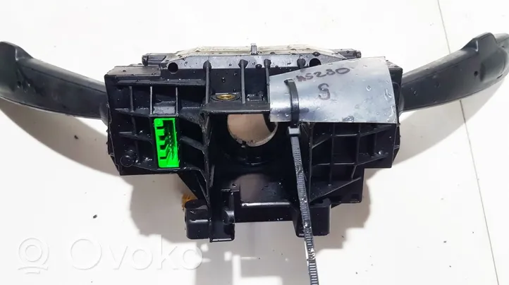 Volvo V50 Wiper turn signal indicator stalk/switch 17D773A