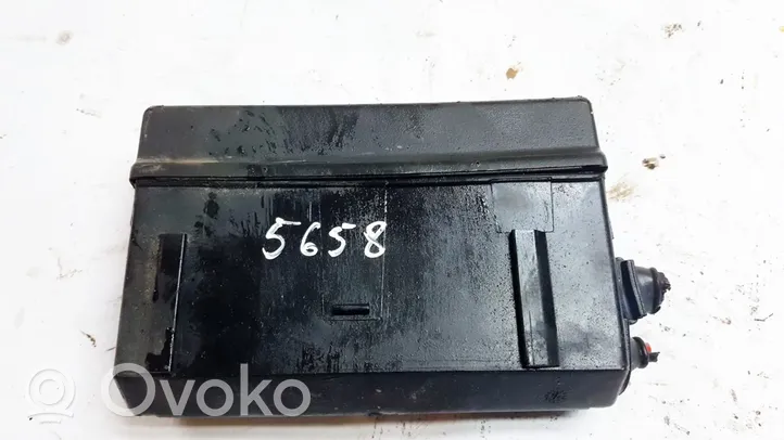 Opel Tigra A Fuse box set 90460473