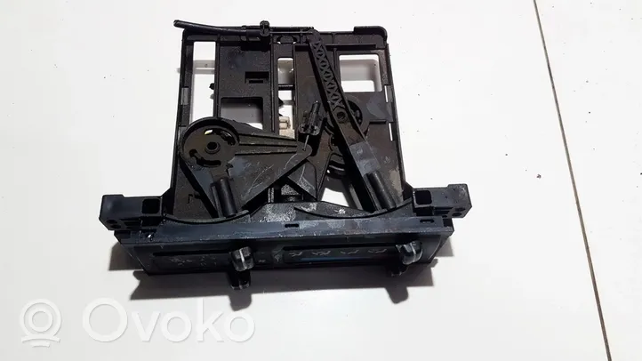 Ford Maverick Oro kondicionieriaus/ klimato/ pečiuko valdymo blokas (salone) 597103710