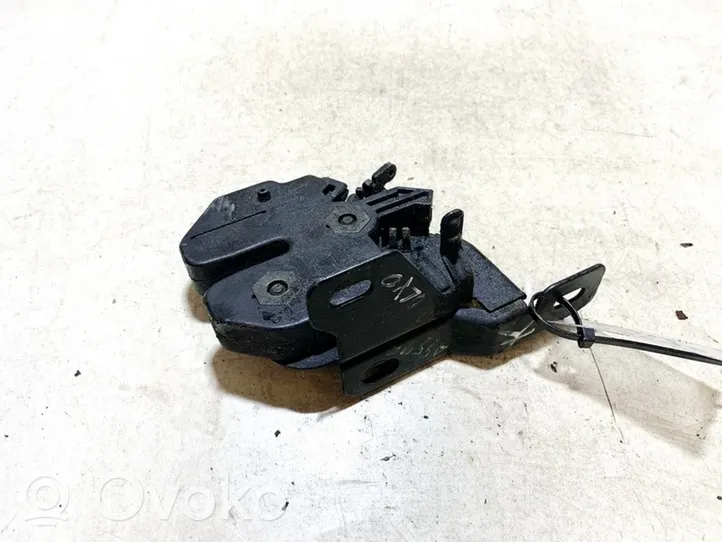 Volvo S70  V70  V70 XC Engine bonnet/hood lock/catch 9152859