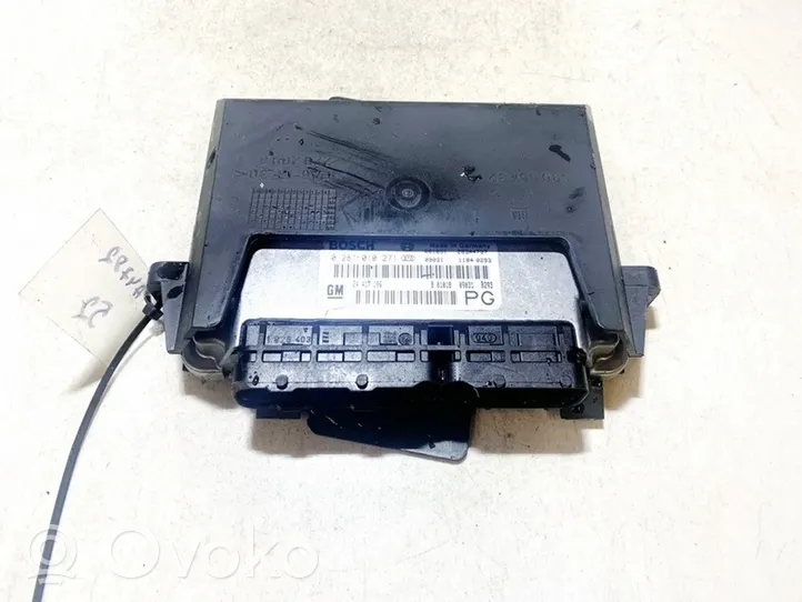 Opel Vectra B Sterownik / Moduł ECU 0281010271