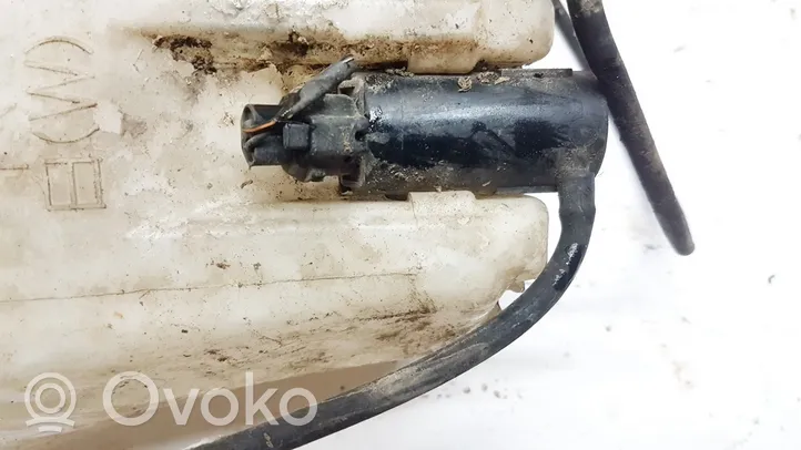 Mitsubishi Galant Tuulilasi tuulilasinpesimen pumppu 