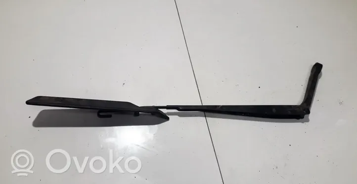 Opel Frontera B Front wiper blade arm 