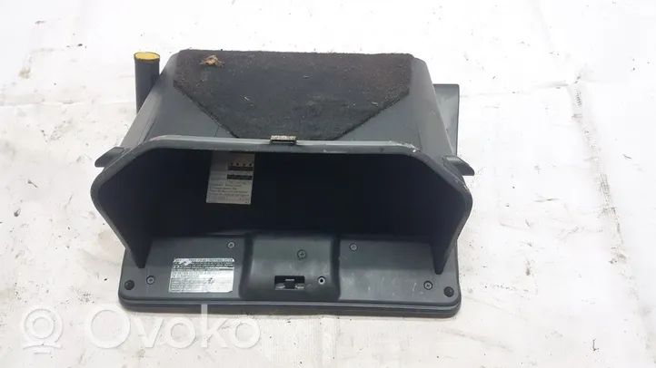 Toyota Corolla Verso AR10 Daiktadėžė 555510f010