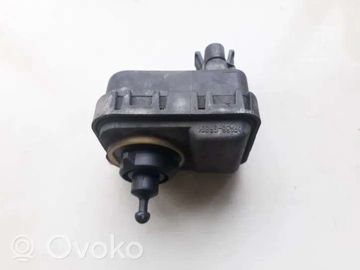 Opel Vectra B Headlight level adjustment motor 