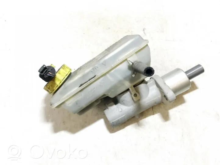 Volkswagen Sharan Master brake cylinder 7m1611303