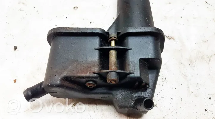 Volkswagen Golf III Serbatoio/vaschetta del liquido del servosterzo 1H0422371A