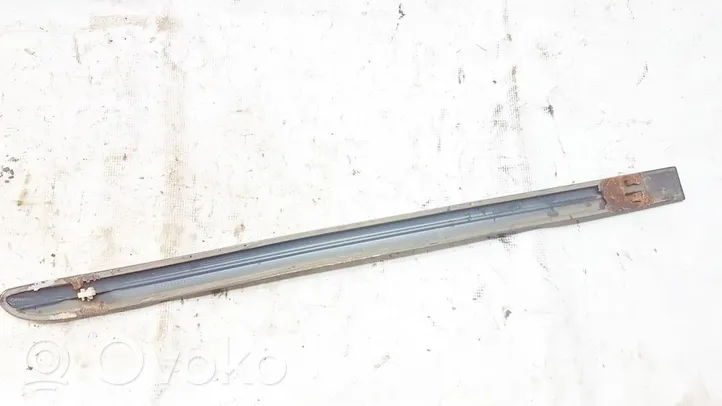 Opel Vectra B Rear door trim (molding) 90586909