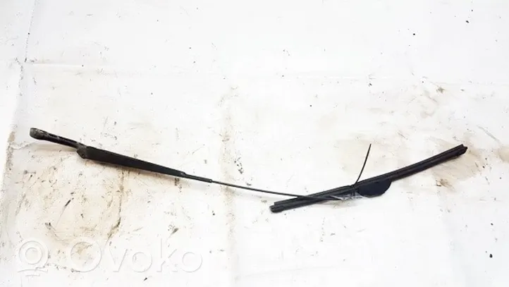 Volkswagen Golf IV Front wiper blade arm 1j1955410a