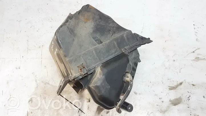 Audi A6 S6 C4 4A Luftfilterkasten 4a0129637j