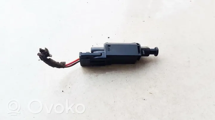 Volkswagen Polo III 6N 6N2 6NF Interruptor sensor del pedal de freno 