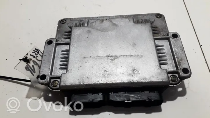 Renault Clio II Sterownik / Moduł ECU 0281010788