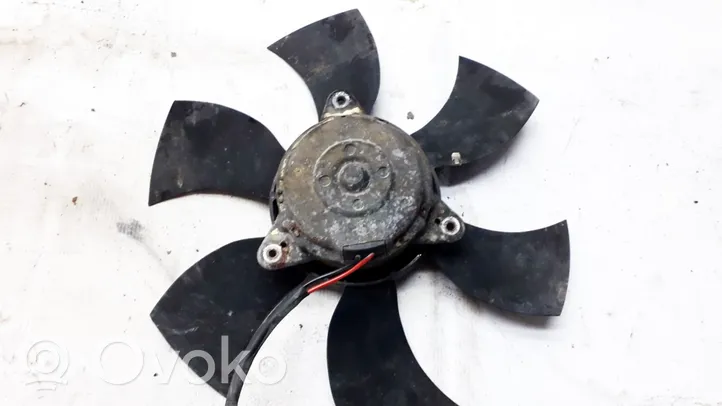 Volvo S40, V40 Kale ventilateur de radiateur refroidissement moteur 9000966