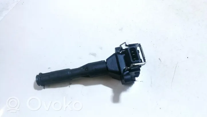 BMW 5 E39 High voltage ignition coil 0221504004