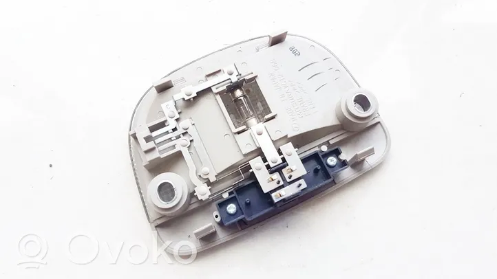 Subaru Legacy Illuminazione sedili posteriori vc12068